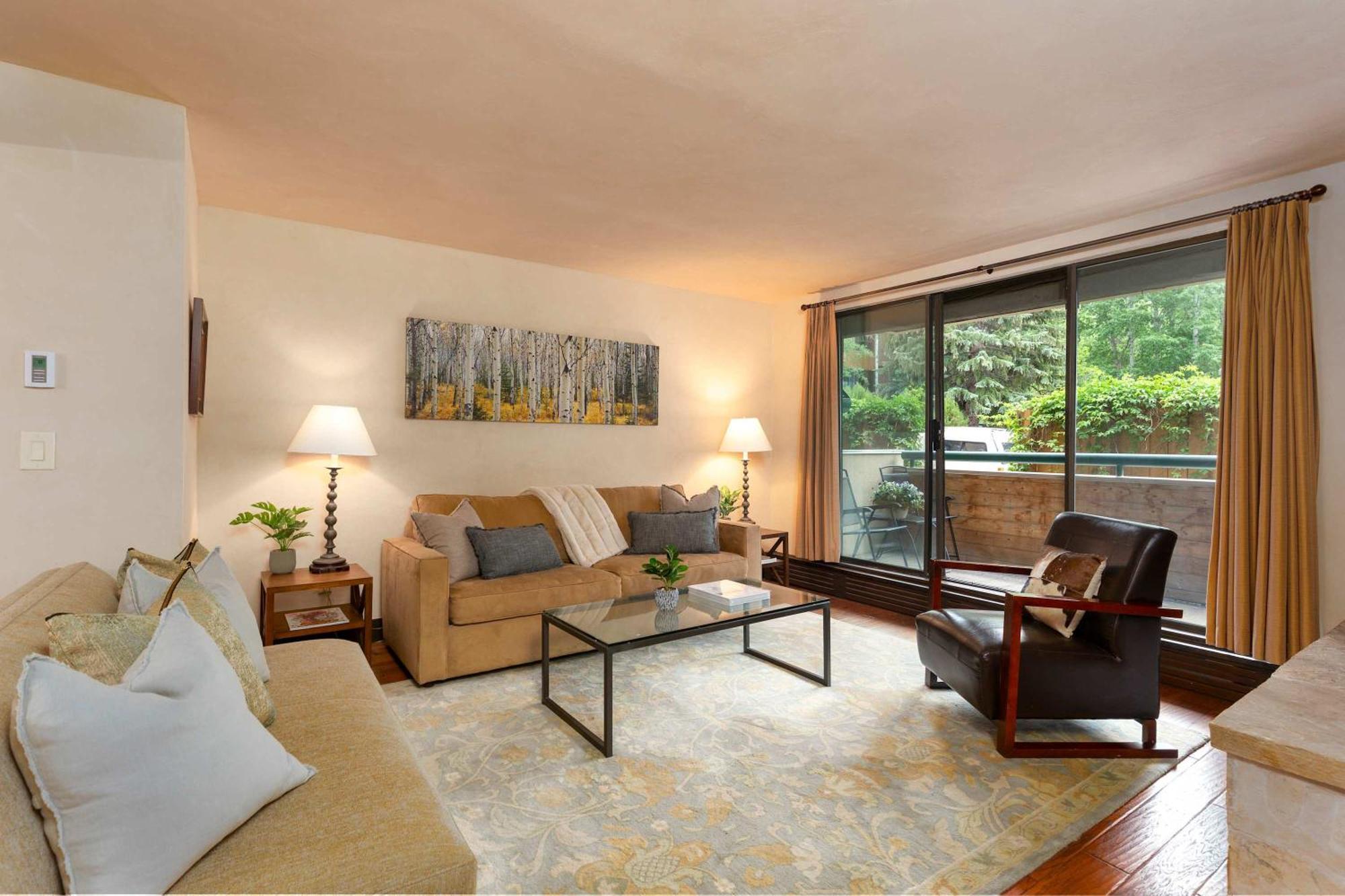 Riverfront 2 Bedroom - Steps To Town - Pool & Hot Tub Aspen Exteriör bild